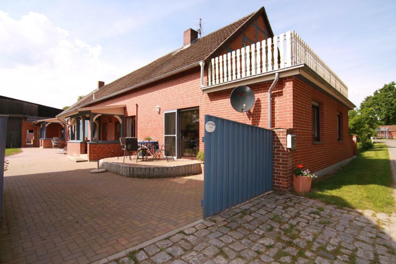 Ferienwohnung Am Storchennest Schnackenburg Exterior foto
